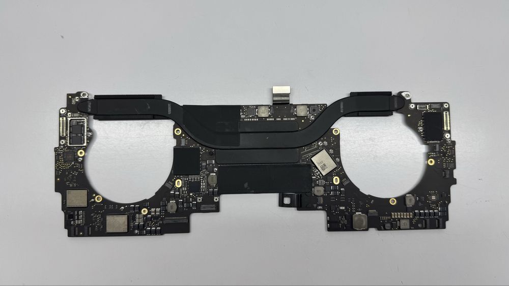 Плата Macbook A2251 icloud lock.