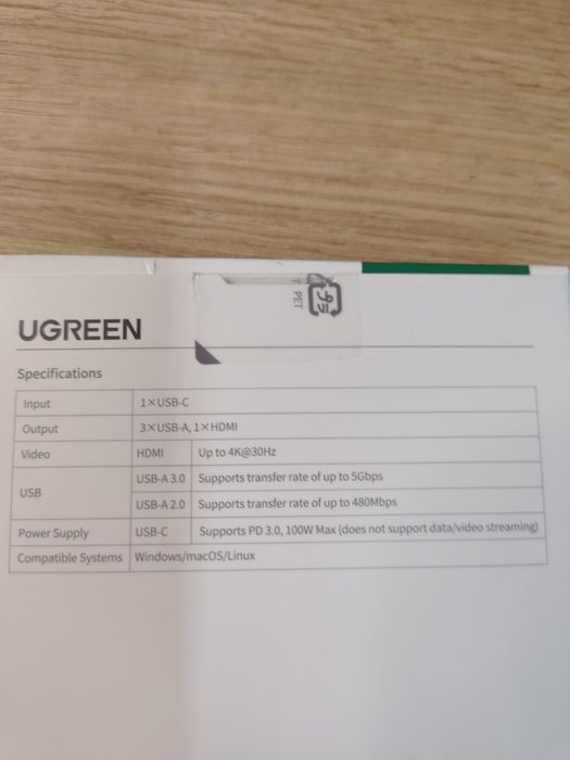 adapter hub USB-C marki UGREEN.