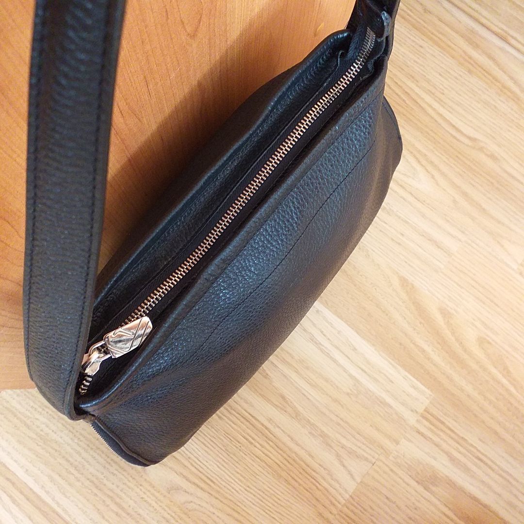 FURLA UNIKAT MAŁA oryginalna skóra naturalna torebka kuferek baguette
