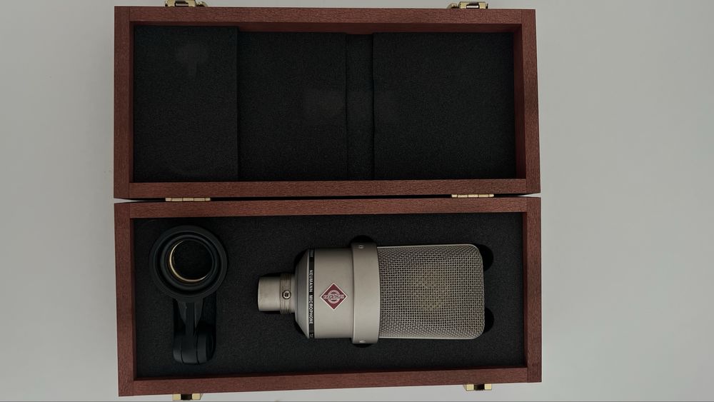 Neumann TLM 103