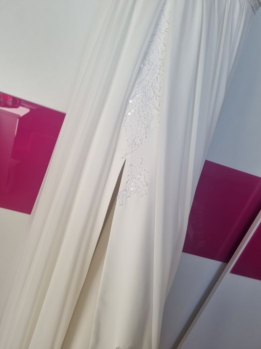 Suknia ślubna boho delikatna biala wesele poprawiny koronka