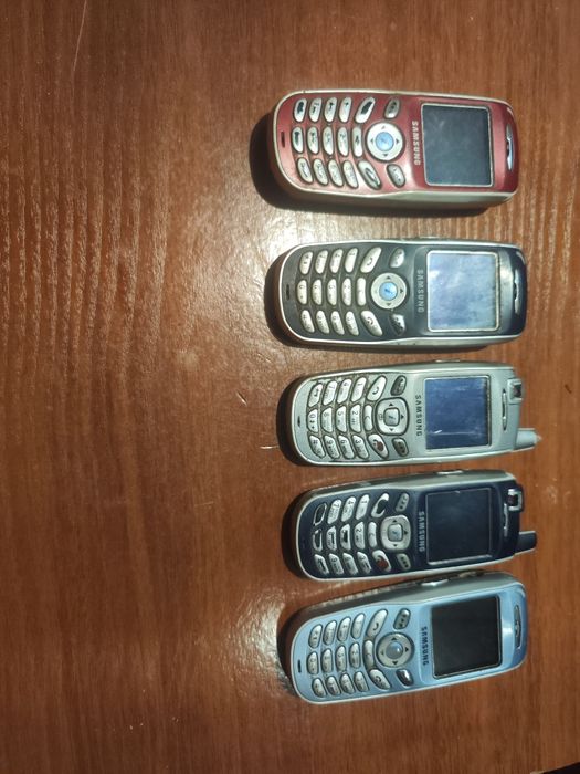 Продам лот телефонов