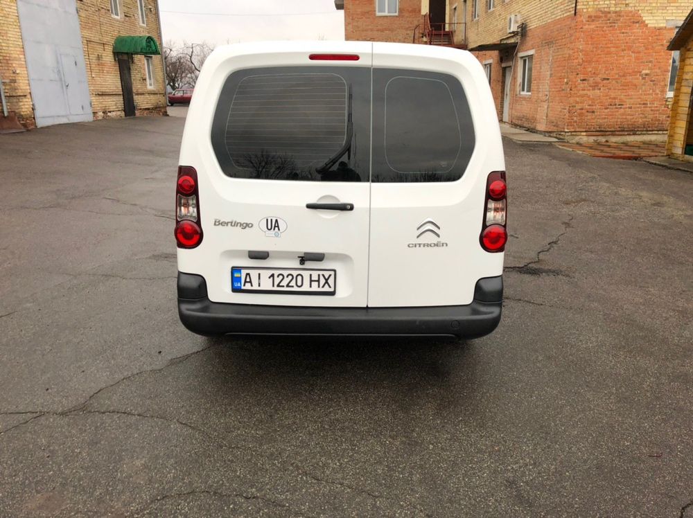 Продам Citroen Berlingo грузовий 2013