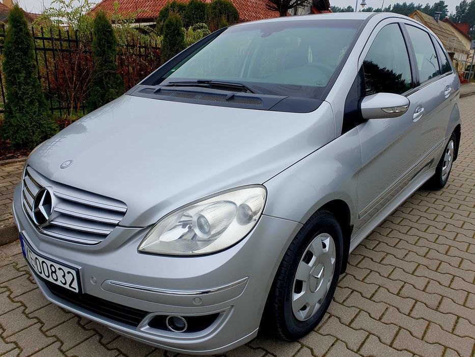 BAAARDZO ZADBANY Mercedes B, serwisowany, idealnie jezdzi.