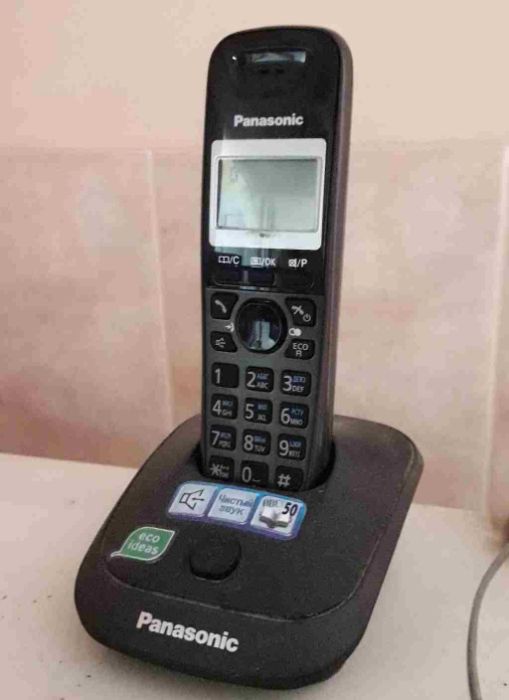 Беспроводной телефон Panasonic KX-TGA250RU радиотелефон