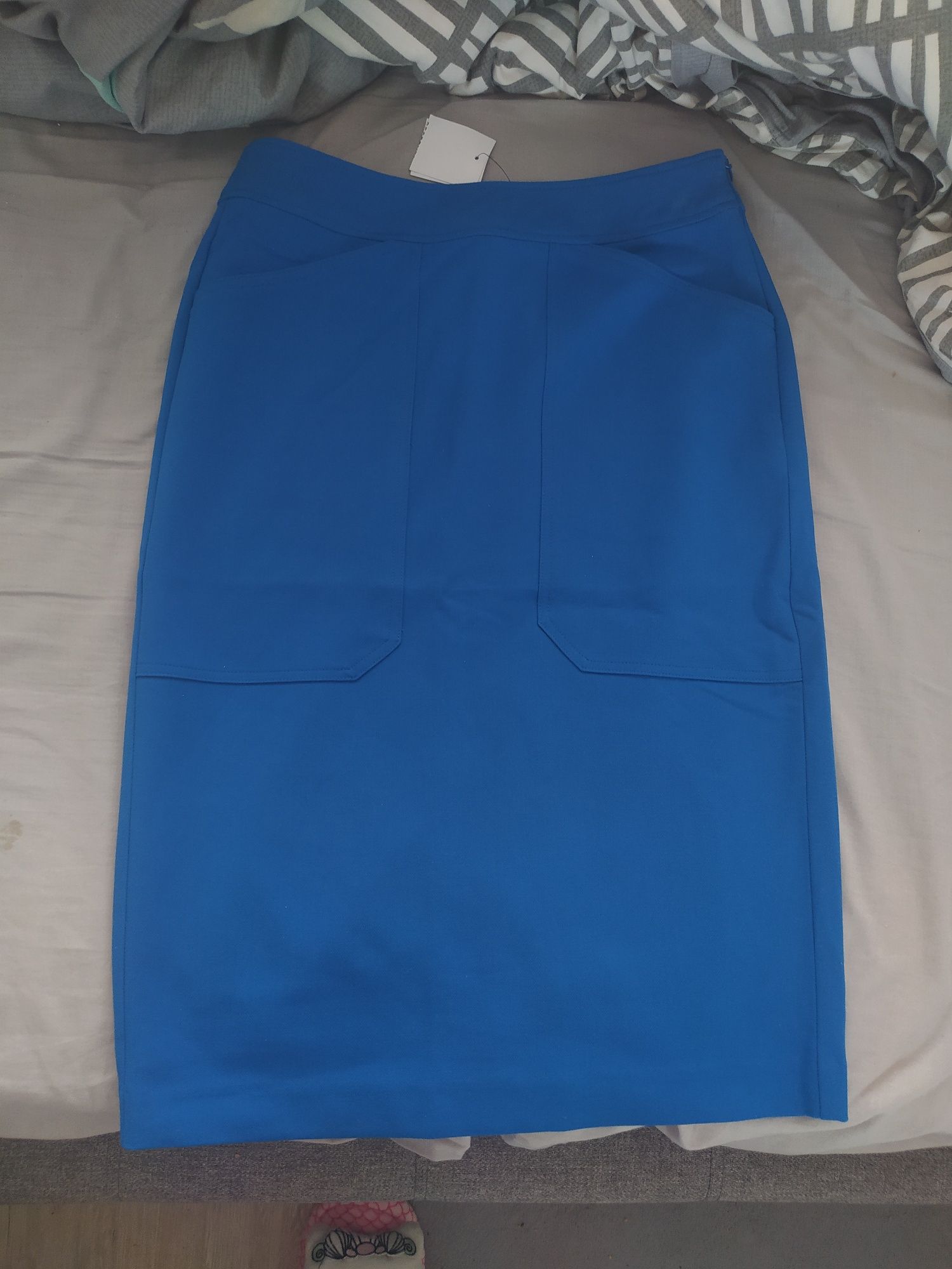 Reserved 34 XS chabrowa spódnica niebieska midi