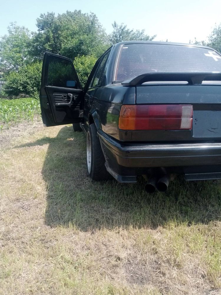 Продам BMW е30 або обмін