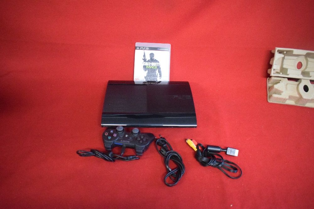 Consola Sony Ps 3 slim 320GB com Jogos e mais acessorios