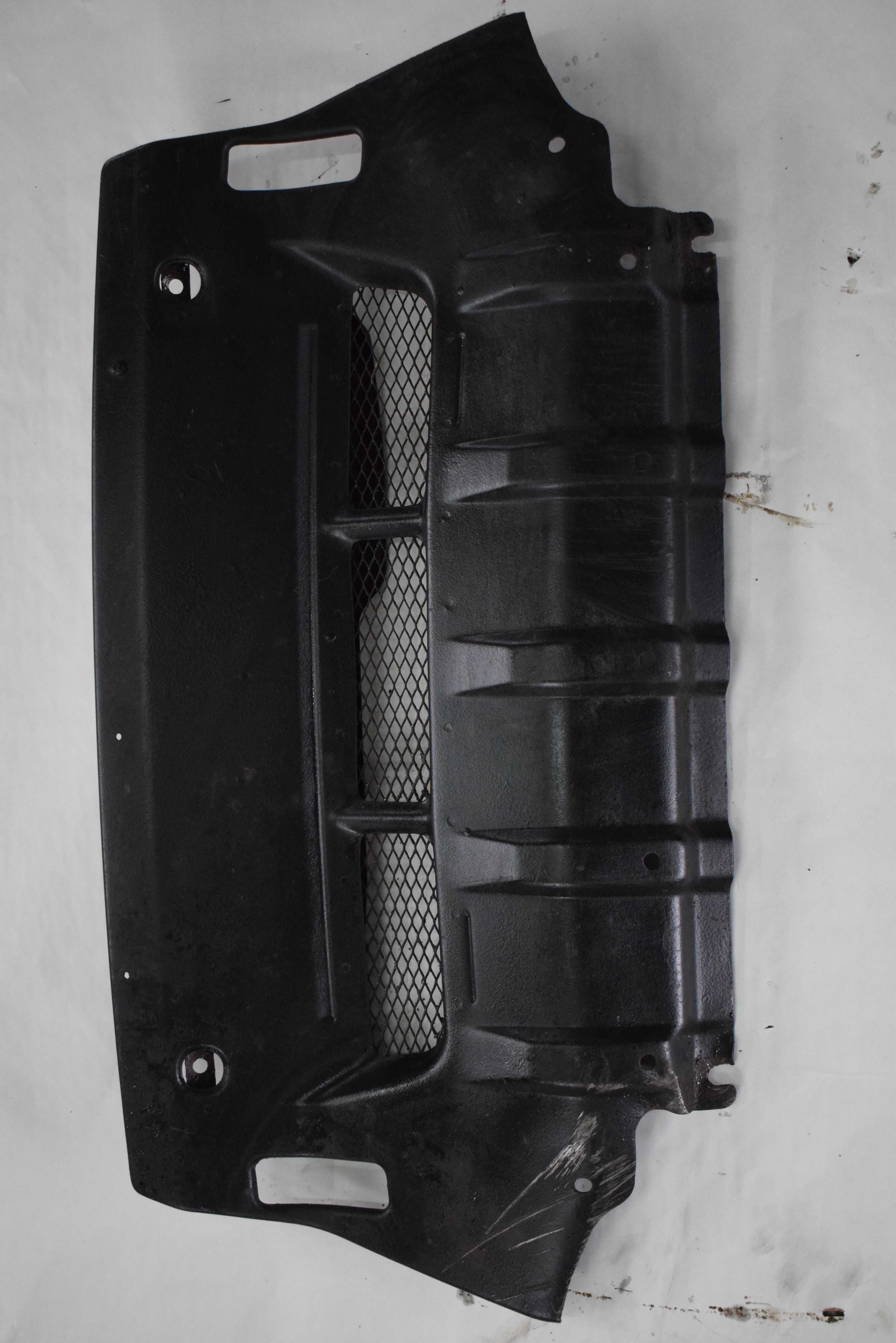 płyta pod silnik MITSUBISHI PAJERO III 3.2 DID 04r.