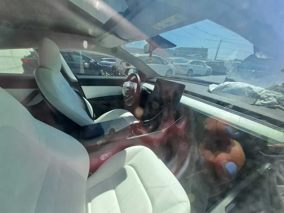 TESLA MODEL 3 (480CV)