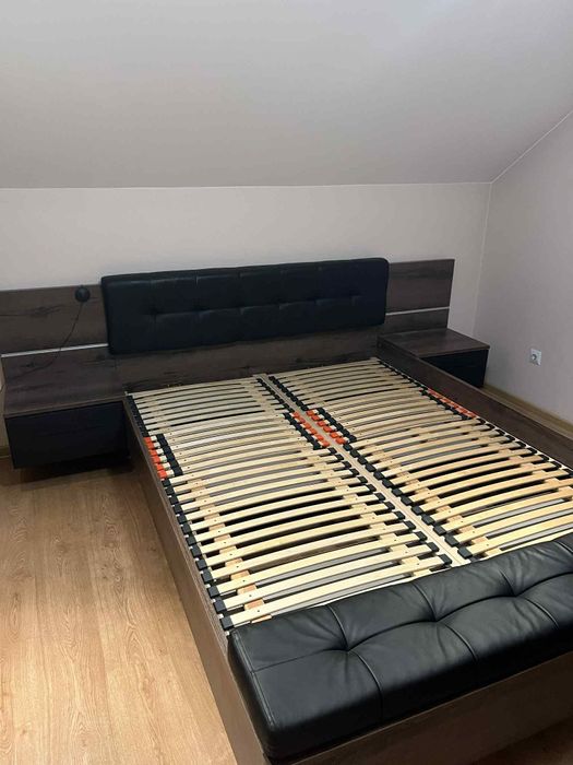 Łóżko 160x200 ze stolarzem oraz szafkami nocnymi podświetlenie led