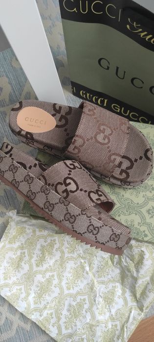 Sandálias Gucci n38