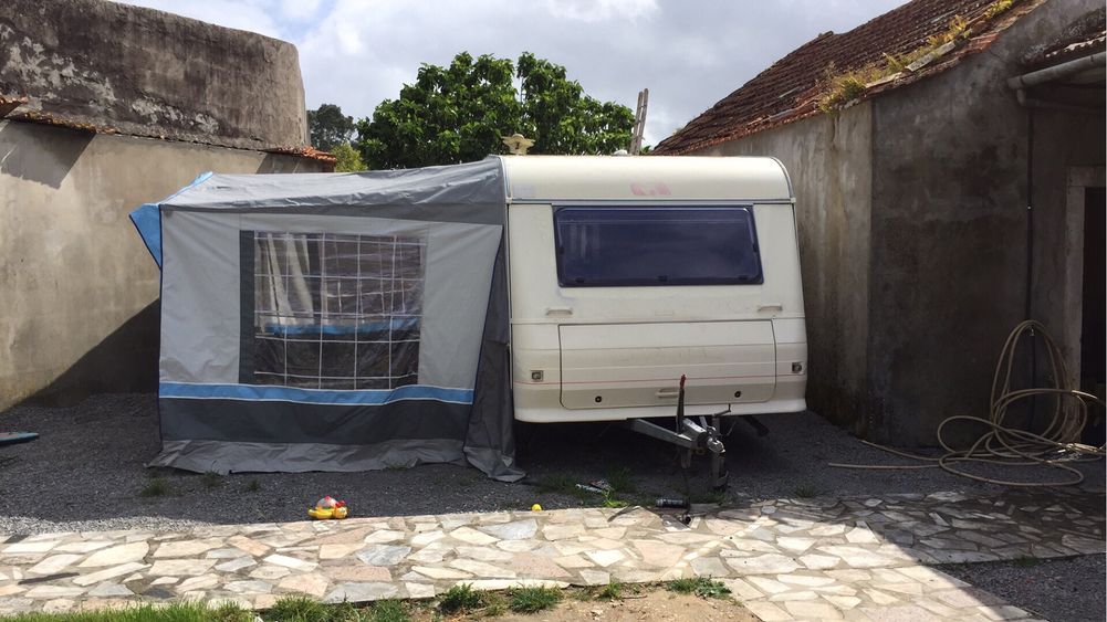 Avançado caravana 5/6metros Montecampo