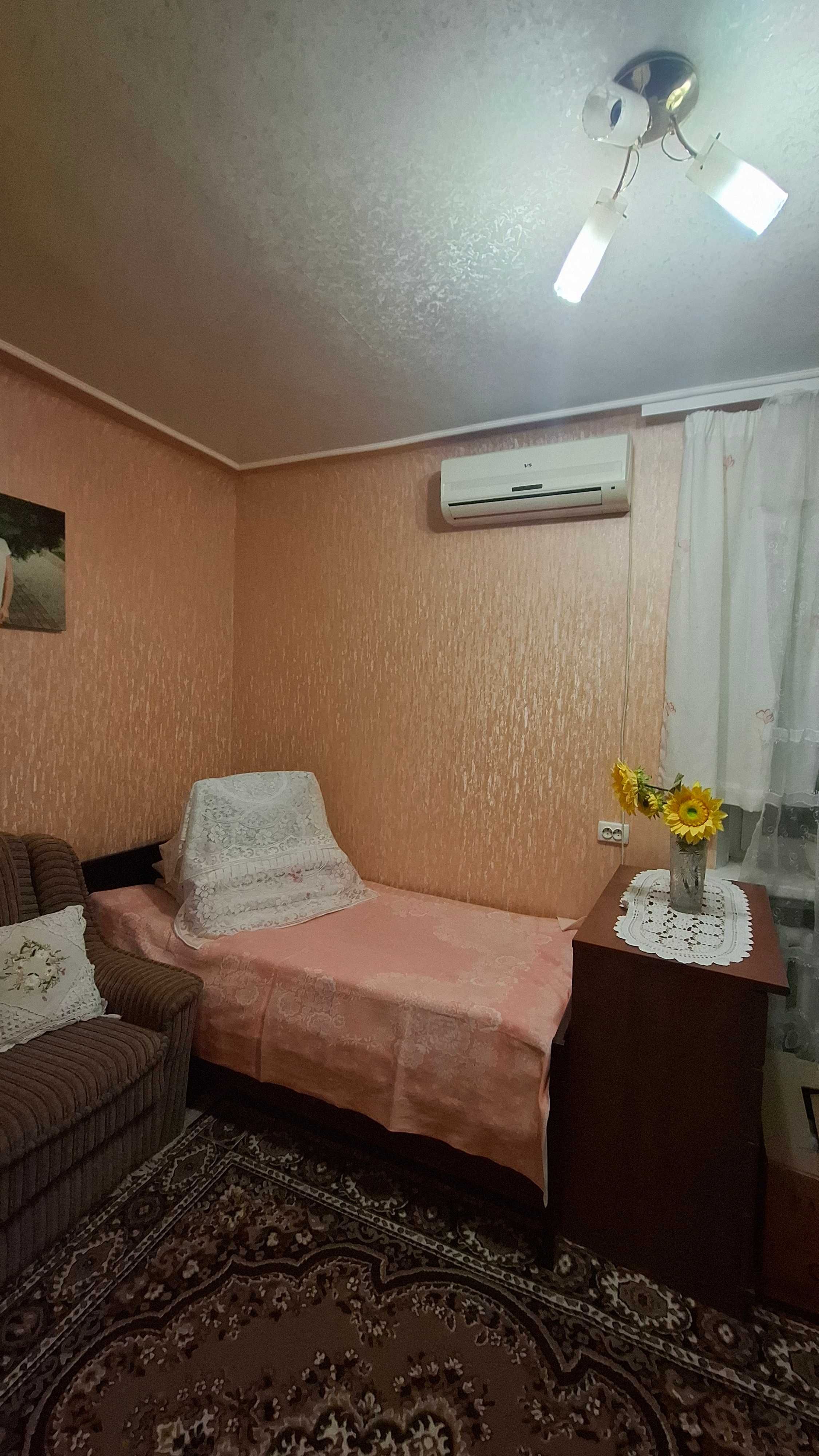 Продам будинок метро 23 серпня пішки 5 хвилин, Павлово Поле