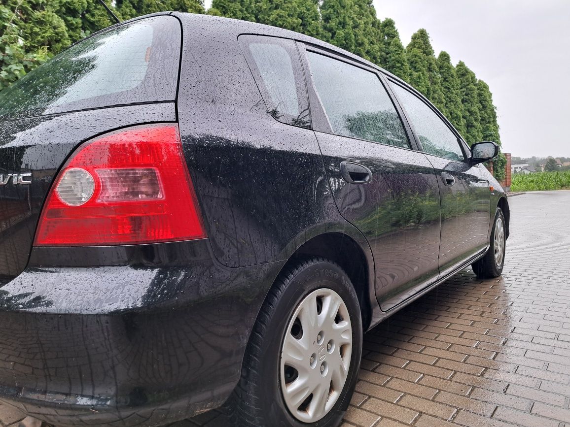 Honda Civic 7 wersji 5d 1.6 vtec bezwypadkowe z klimatyzacją stan bdb