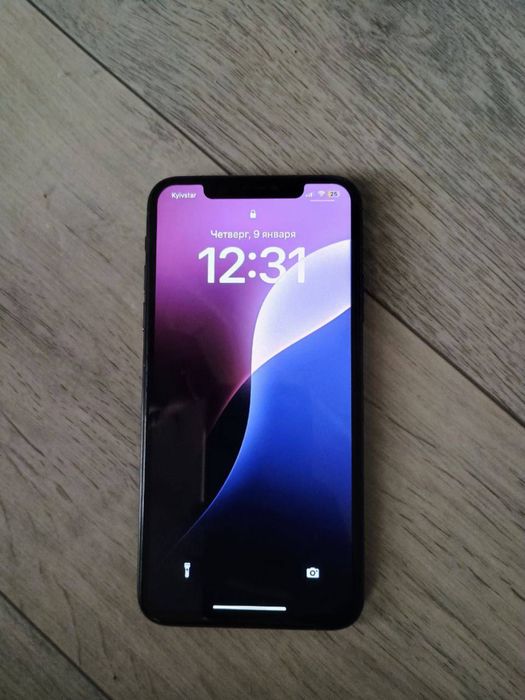 iPhone 11 Pro Max • 64 5700