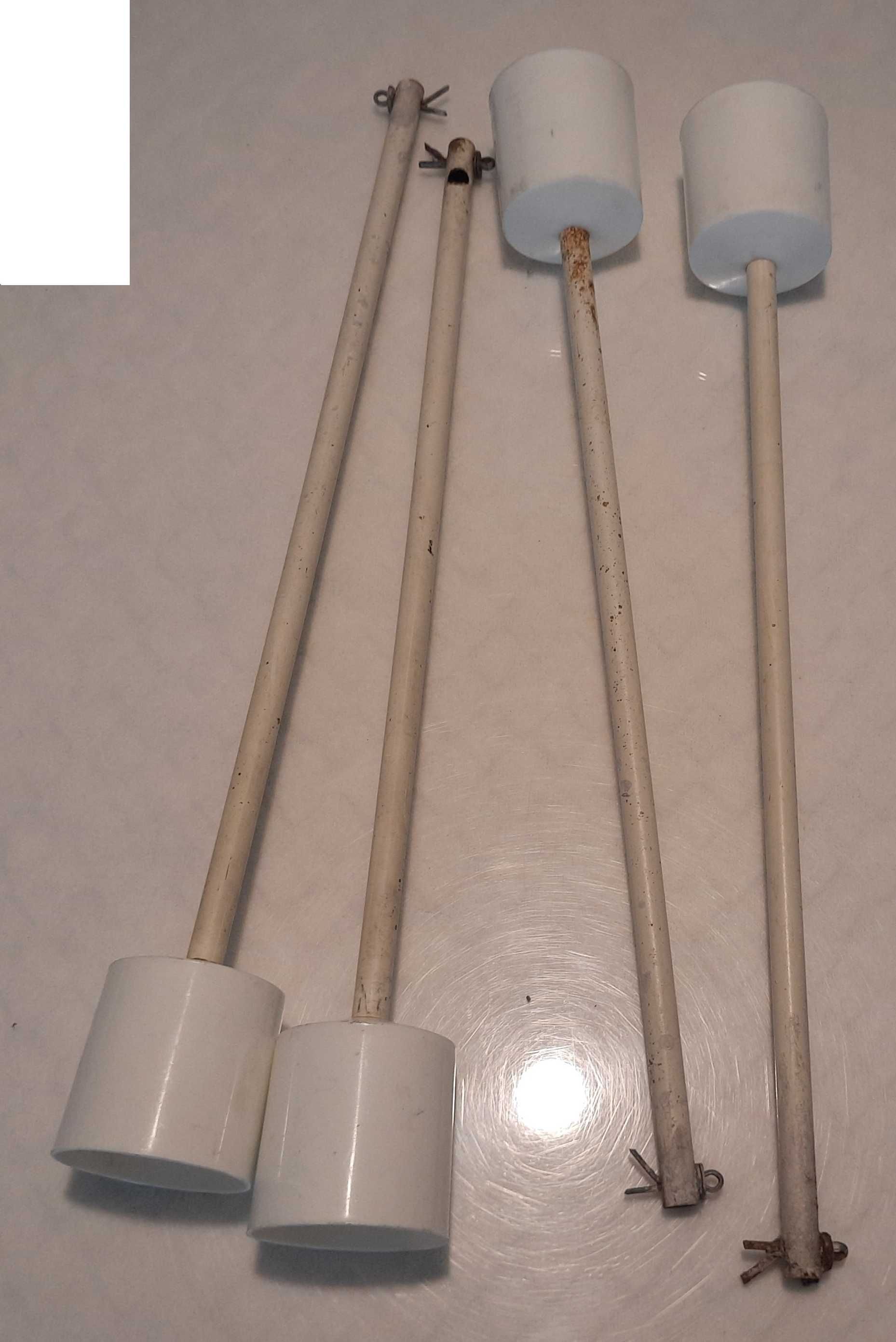 Do otworów w wylewkach 63mm, 46cm, 4szt.