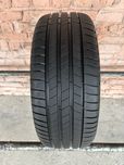 Одиночка Розпаровка Шини 205/55R17 Bridgestone