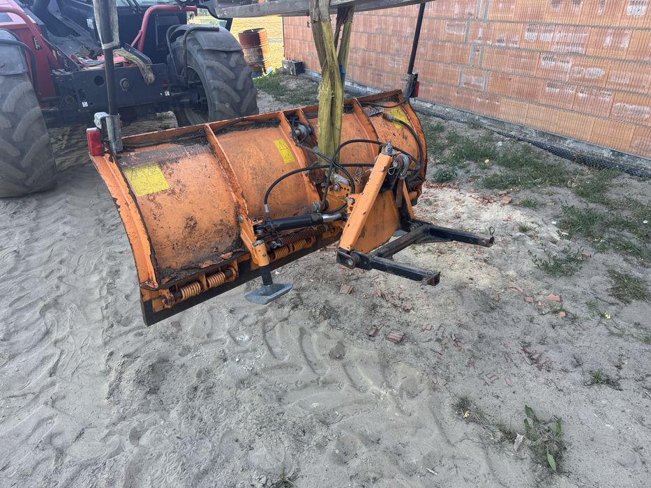Pług do śniegu do odśnieżania Wiedenmann do kubota iseki yanmar tym