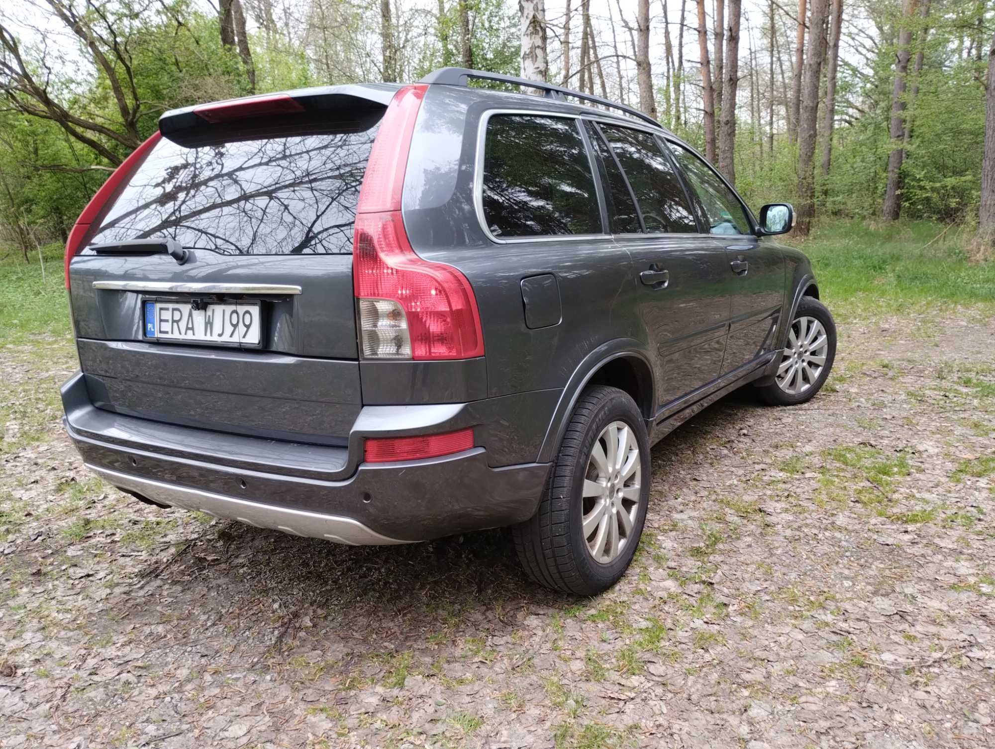 Sprzedam Volvo XC 90 2,4 D5 185 KM AWD  2007r kolor grafit metalik