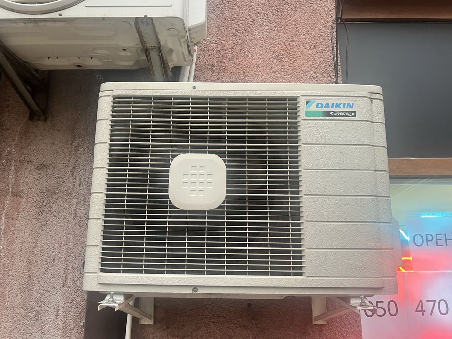 Касетний кондиционер Daikin 12 й на 35-40м2