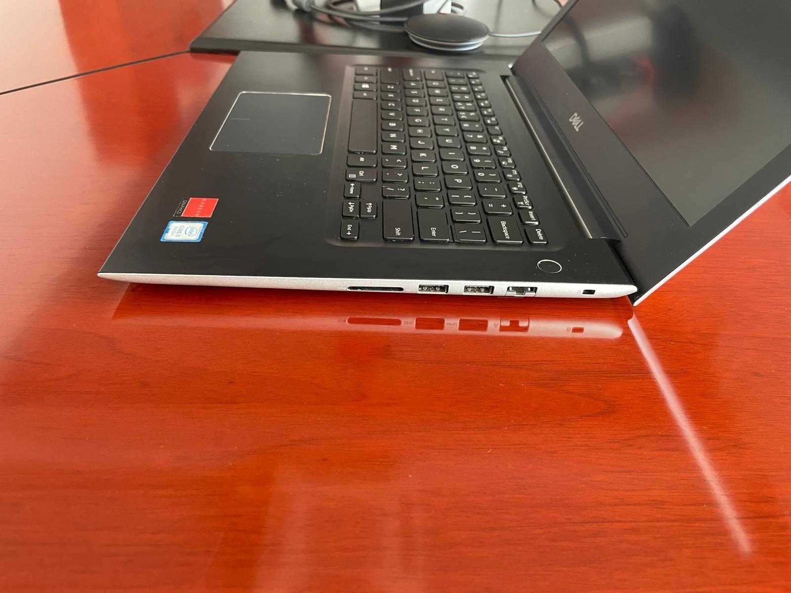 Laptop DELL Vostro 5471 I5-8250U + Radeon