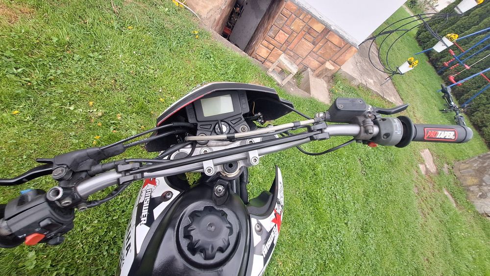 2 motocykle Yamaha xt125x i loncin 200
