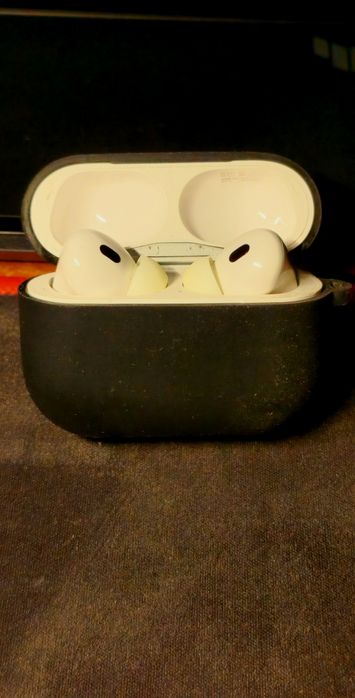 Наушники AirPods Pro