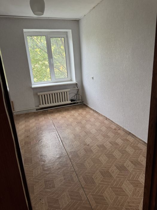 Здам 2 вух комнатную квартиру