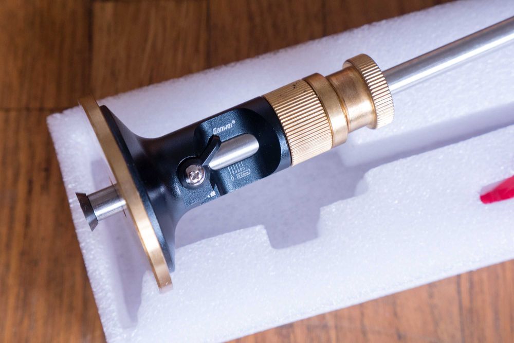 Znacznik traserski stolarski z podziałką z mikroregulacją 120mm