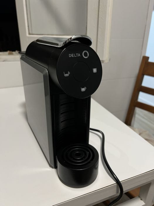 Máquina de Café Delta Q