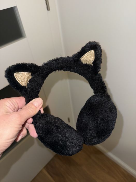 Czarne puszyste zimowe nauszniki kotki H&M