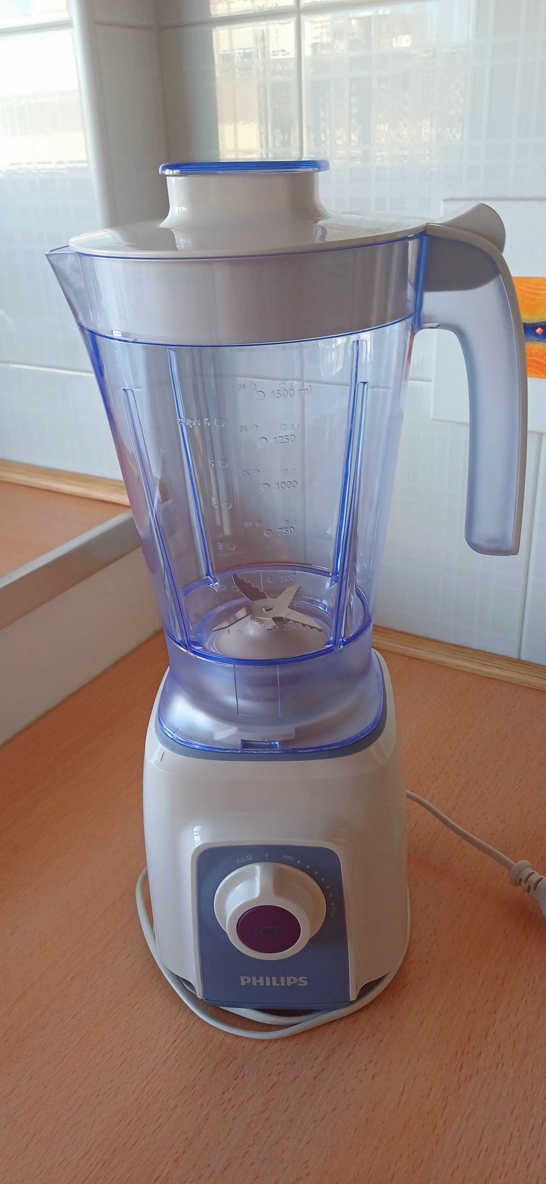 Liquidificador Philips novo