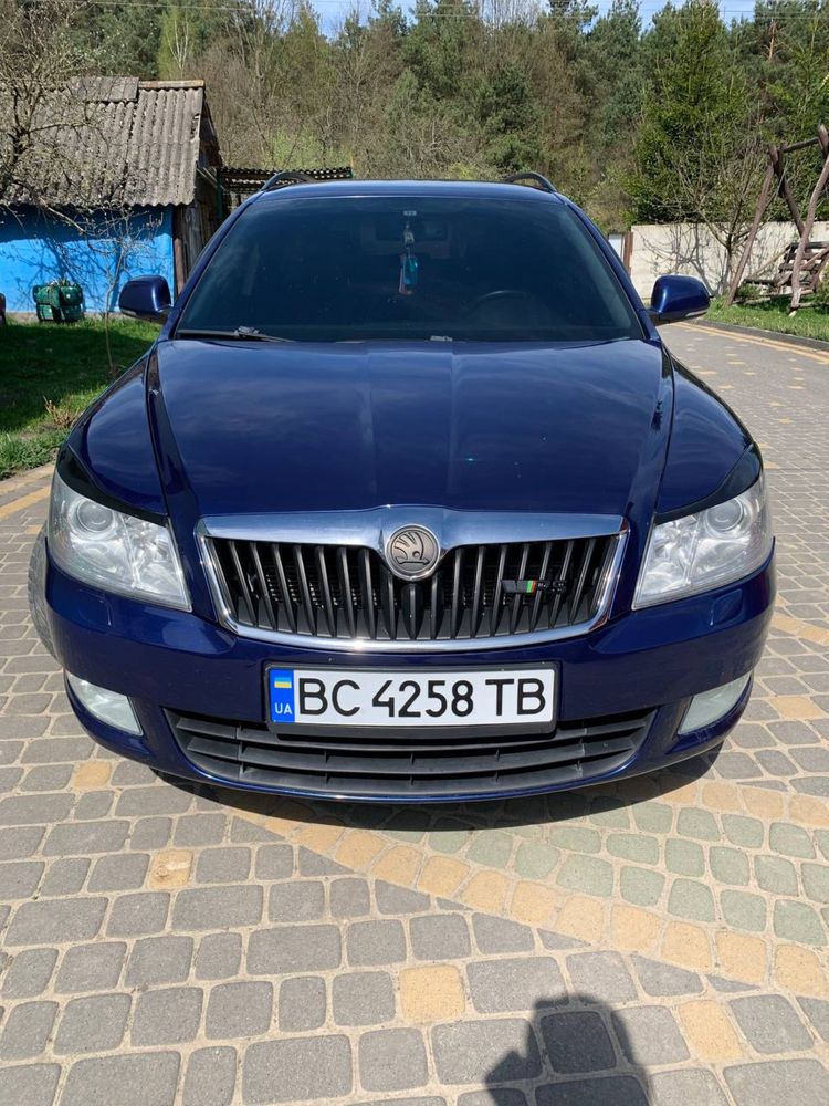 Продам А5 Skoda 1.6 дизель  2010 рік