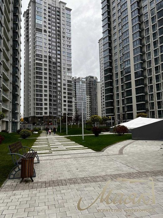 Продаж квартиры 130м² в ЖК Новопечерськие Липки, дом сдан