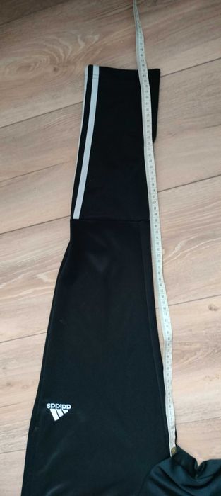 Spodnie chłopięce dresowe adidas 140/146