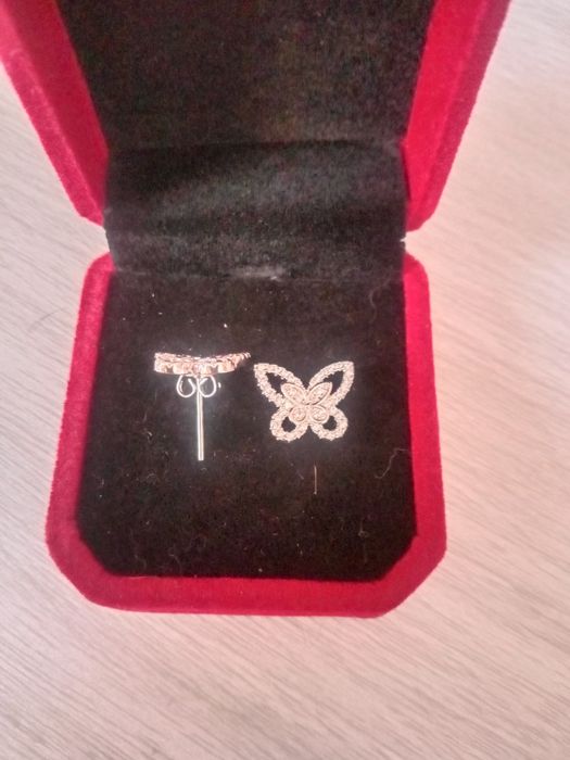Сережки в стиле Graff из коллекции butterfly ,гвоздики