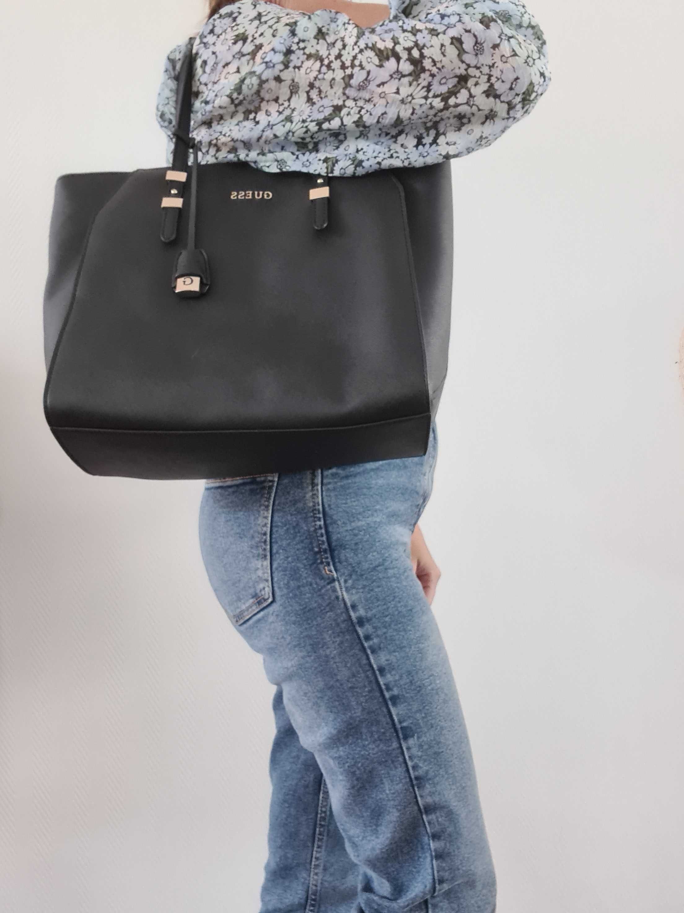 Mala shopper GUESS