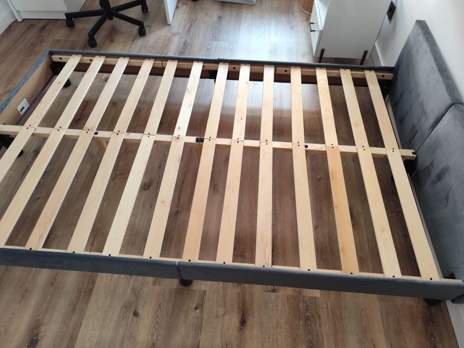 Cama de 120 cm x 200 cm nova