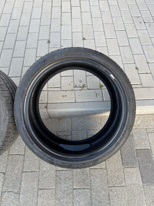 4 x Avon 255/35R19