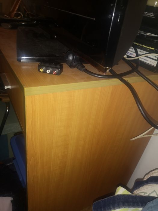 Secretaria em madeira