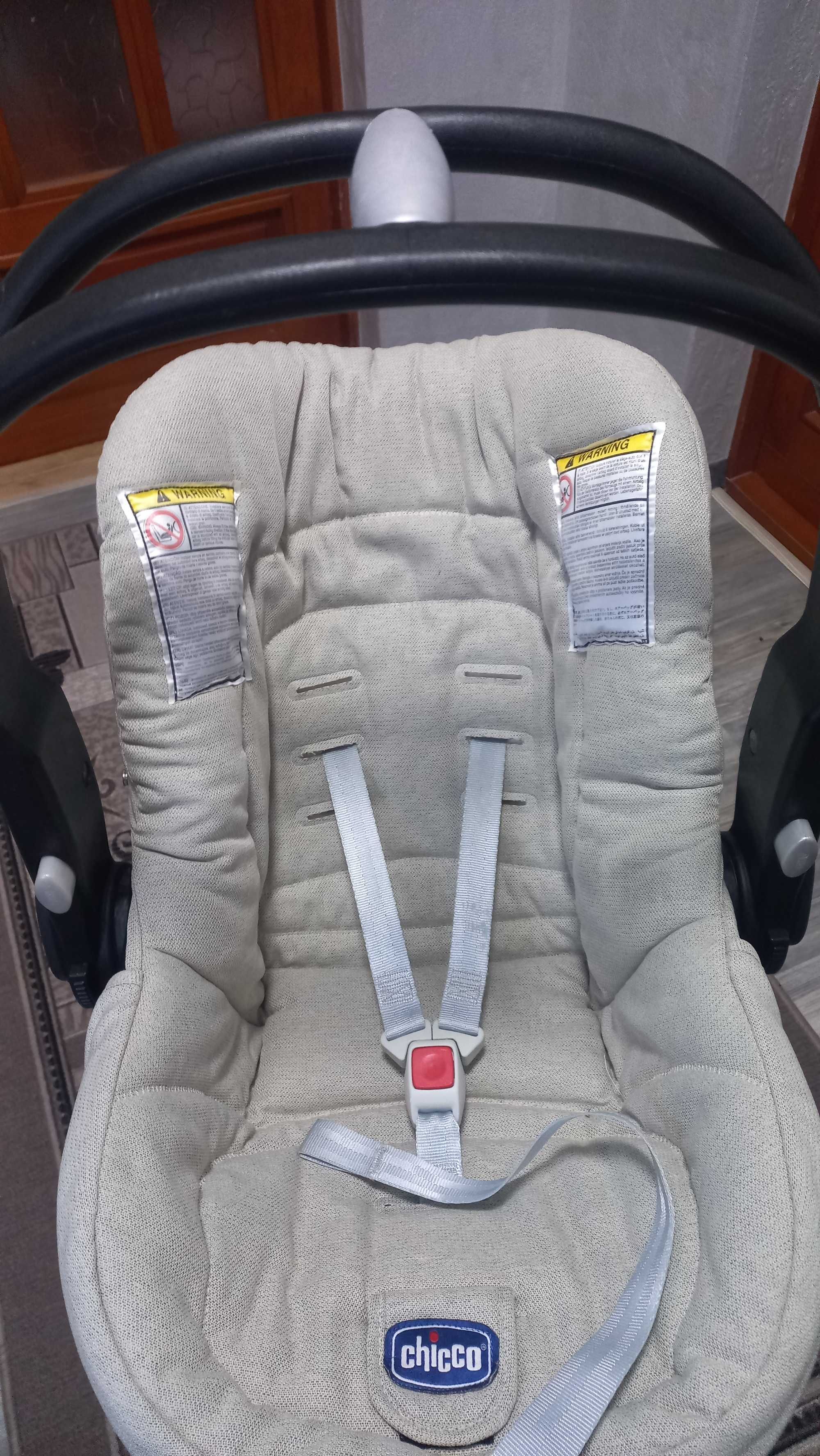 Продам дитяче автомобільне крісло