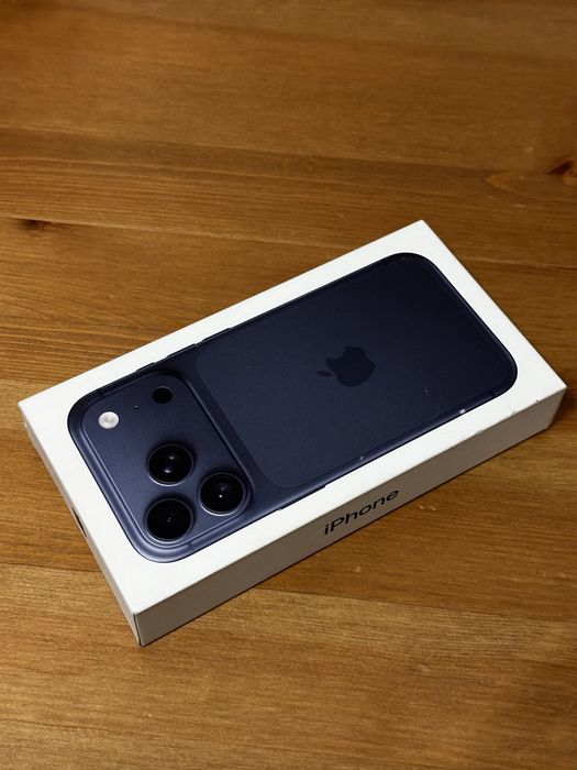 Vendo/Troco iPhone 17 Pro 256gb - SELADO - C/ Fatura