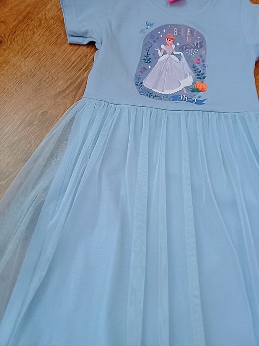 Сукня для дівчинки