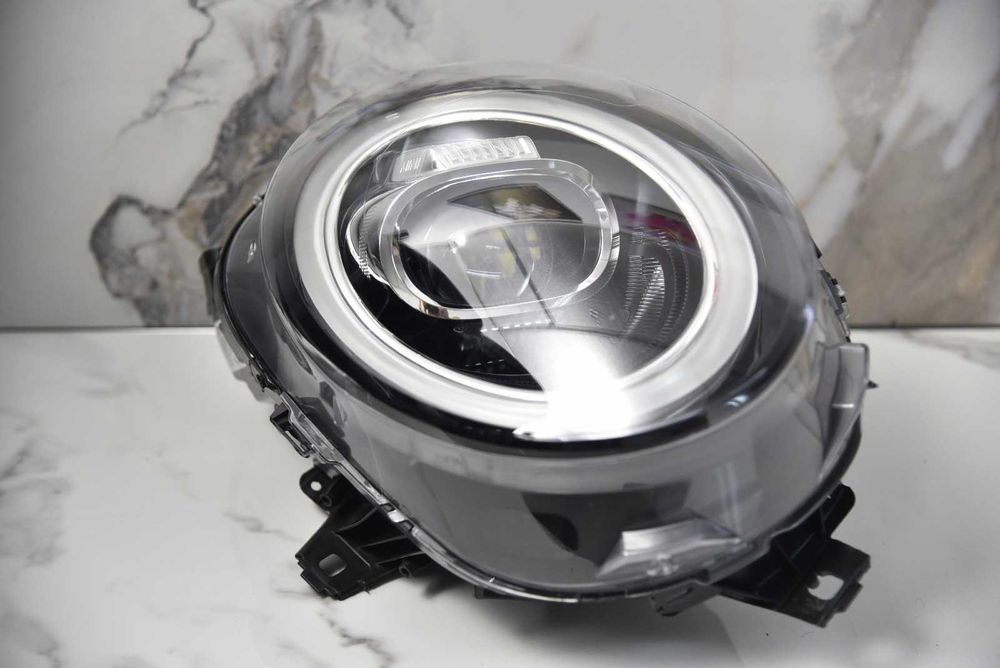 Par de Faróis MINI Cooper F55 / F56 / F57 (2018–2021) Full LED