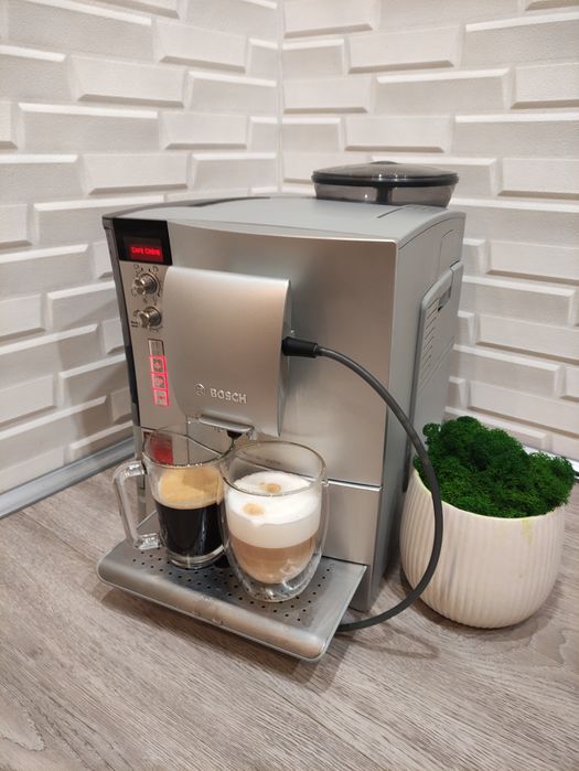 Кофемашина bosch verocafe lattepro, зернова.