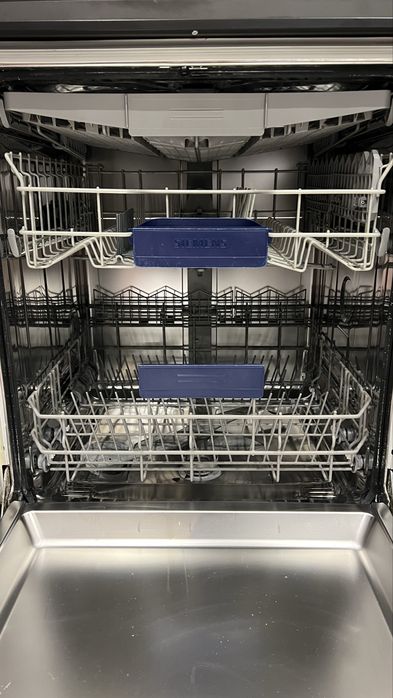 Посудомийна вбудована машина Siemens, Німеччина