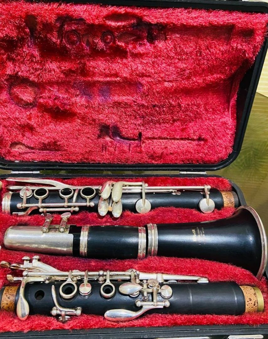 Продам кларнет Yamaha СРОЧНО!!!