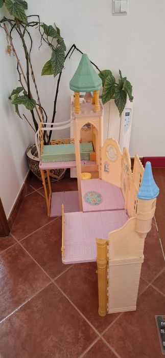 Castelo pricesas bonecas