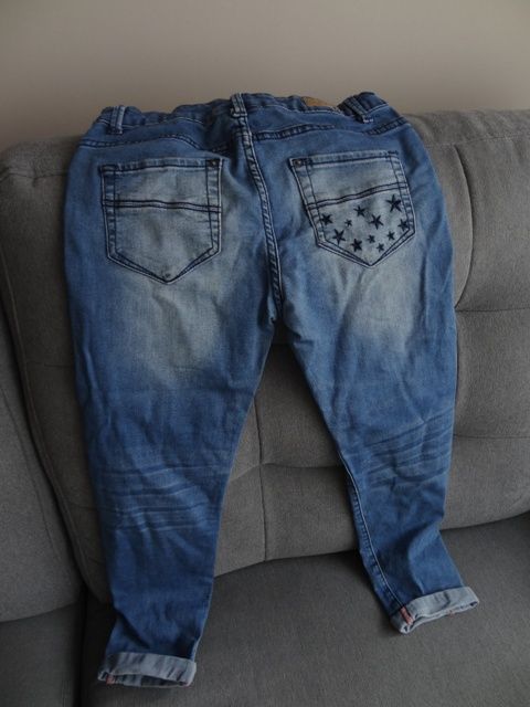 Spodnie dżinsowe w rozm 140